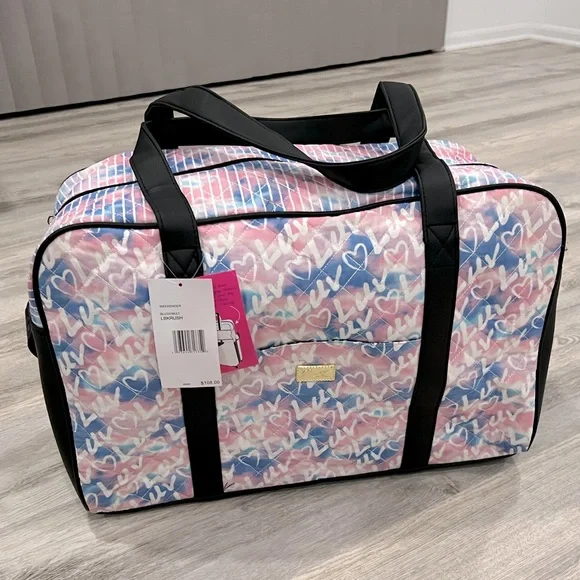 Betsey Johnson Weekender bag. Brand new with tags! - Picture 1 of 17